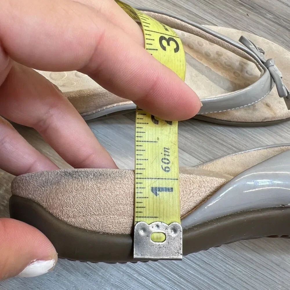 Vionic Bella II Women's Orthotic Sandals Thong Size‎ 7 EU 38 Beige Bow